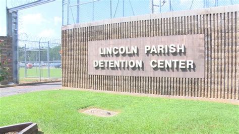 Lincoln parish detention center - LINCOLN PARISH DETENTION CENTER, ET AL. MAGISTRATE JUDGE KAREN L. HAYES. JUDGE DONALD E. WALTER REPORT AND RECOMMENDATION. Pro se plaintiff James Coleman, proceeding in forma pauperis, filed the instant civil rights complaint pursuant to 42 U.S.C. §1983 on February 17, …